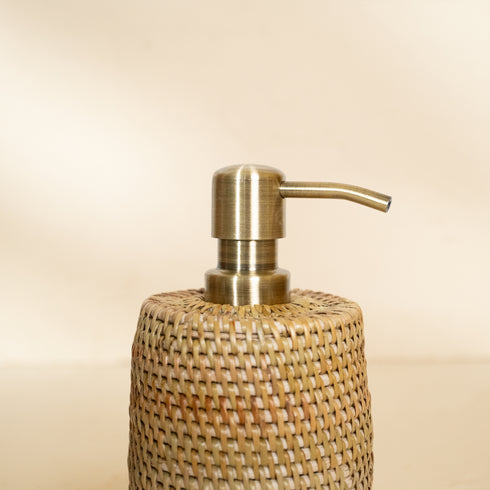 Rattan dispenser, view 3