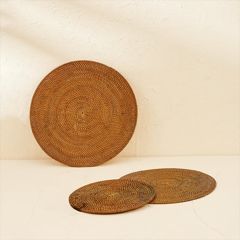 Round Rattan Placemat with Holder - Honey Brown - Coastal Villa Homeware