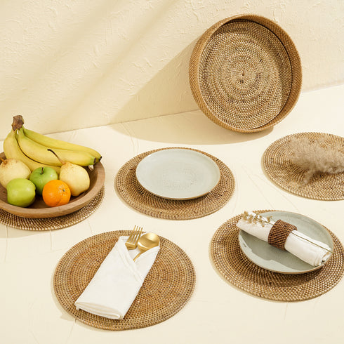 Natural round rattan placemats with holder set