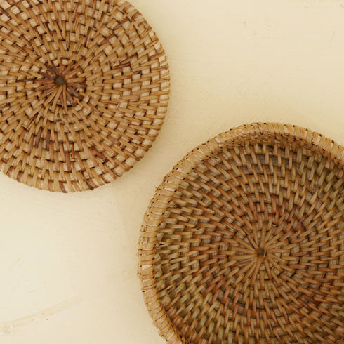 Round Rattan Coaster with Holder - Coastal Villa Homeware