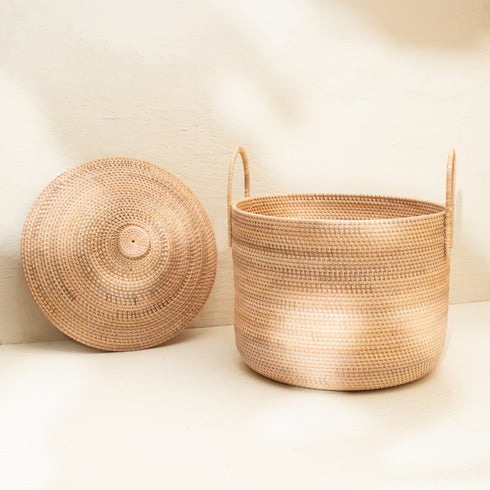 natural wicker basket with lid off catalog photo