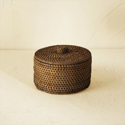 Round small lidded basket - Coastal Villa Homeware