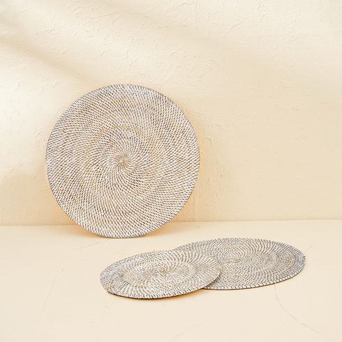 White wash round rattan placemats with holder texture detail