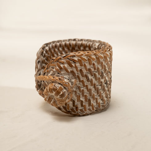 Shell Coastal Wicker Napkin Rings In 4 Colours - Coastal Villa Homeware