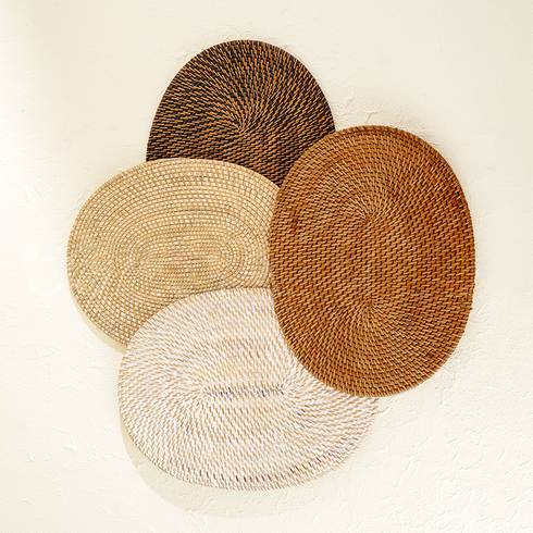 Honey brown oval rattan placemats with holder dining set