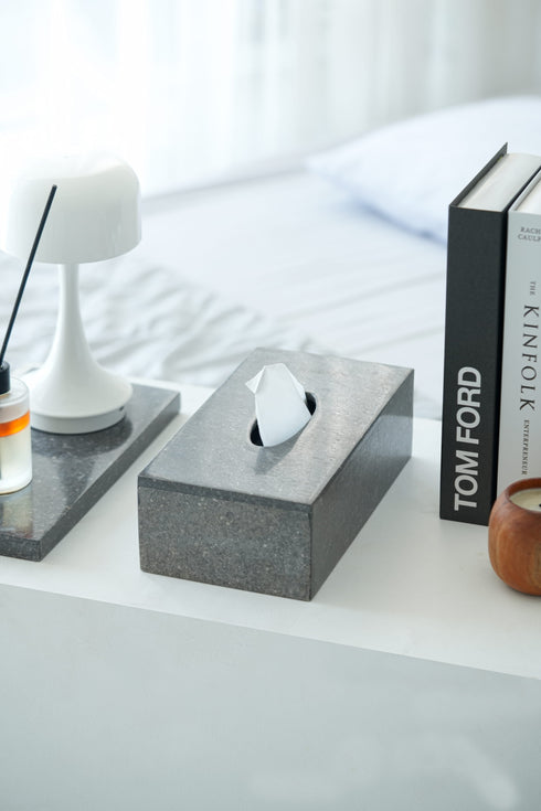 Black marble facial tissue holder