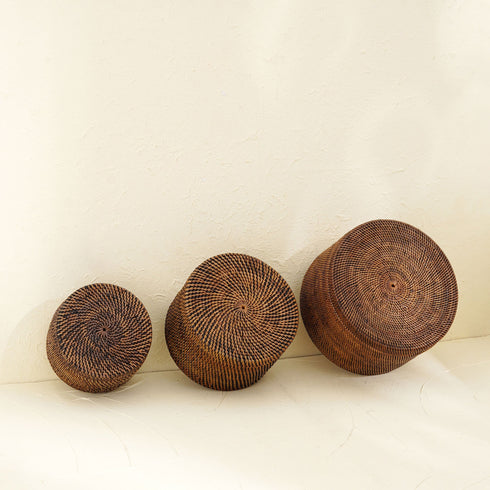 Round Rattan Storage Basket | Wicker baskets S, M and L in 4 colours - Coastal Villa Homeware