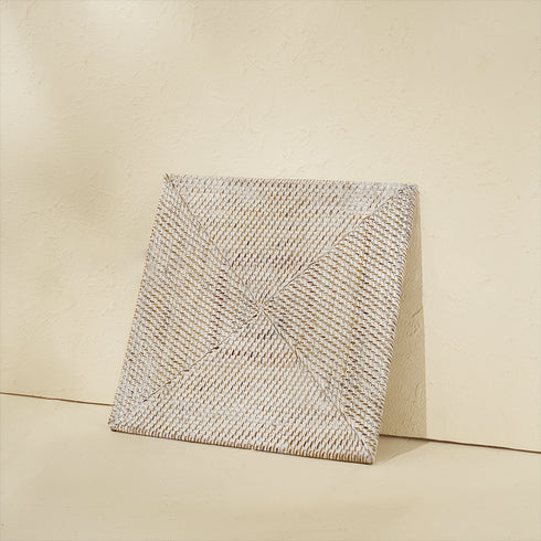 Square wicker white placemat