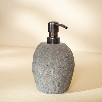 Natural Stone Soap Dispenser – Pebble-Shaped Bathroom Pump Dispenser