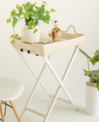 Plateau Butlers en rotin - Blanc délavé